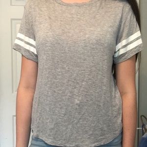 Short sleeve lined sleeves